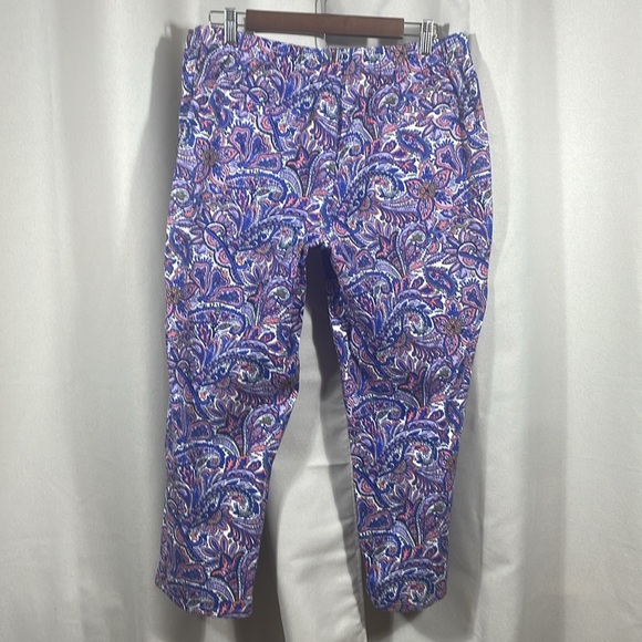 Isaac Mizrahi Purple and Pink Capris stretch - Picture 2 of 4